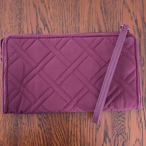 Vera Bradley wristlet - Picture 3 of 4